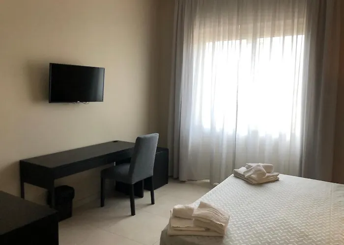 Dante 11 By Apulia 招待所 3*