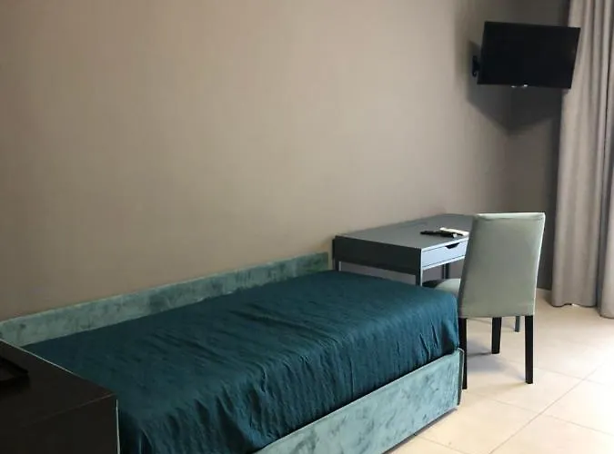 Dante 11 By Apulia 招待所 巴里