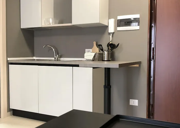 Dante 11 By Apulia 招待所 巴里