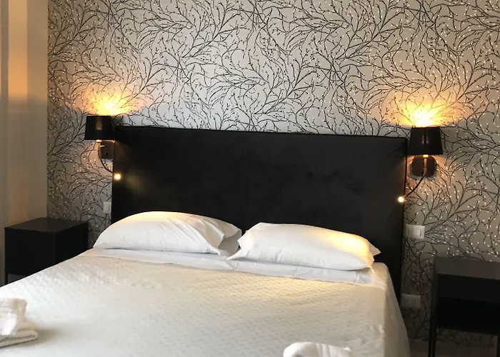 招待所 Dante 11 By Apulia